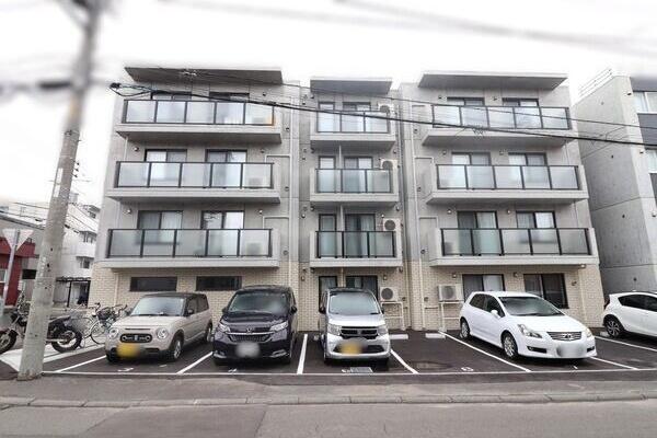 Dolce南郷15(ドルチェ)