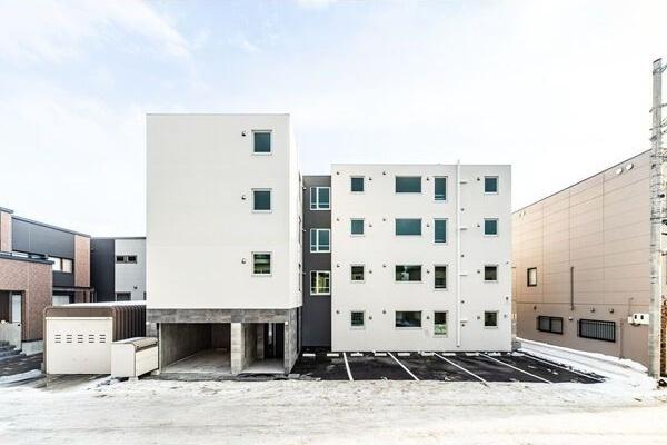 札幌市白石区栄通１７丁目のマンション