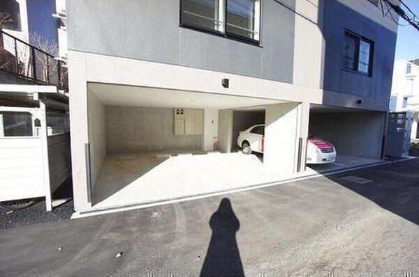 札幌市豊平区月寒中央通１１丁目のマンション