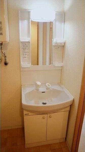 札幌市白石区菊水四条３丁目のマンション