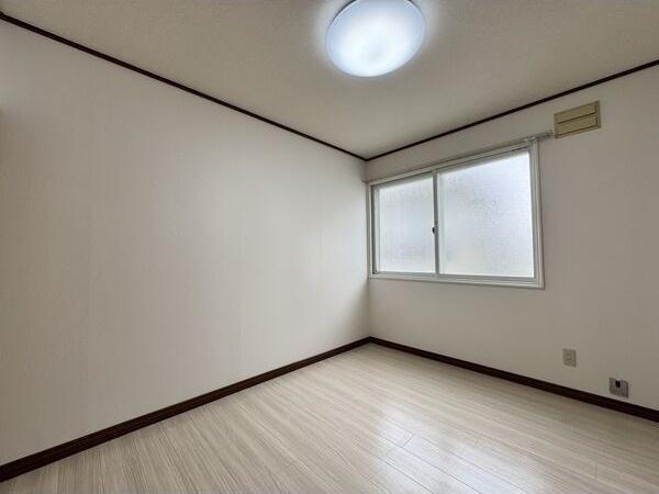 札幌市白石区北郷三条５丁目のアパート