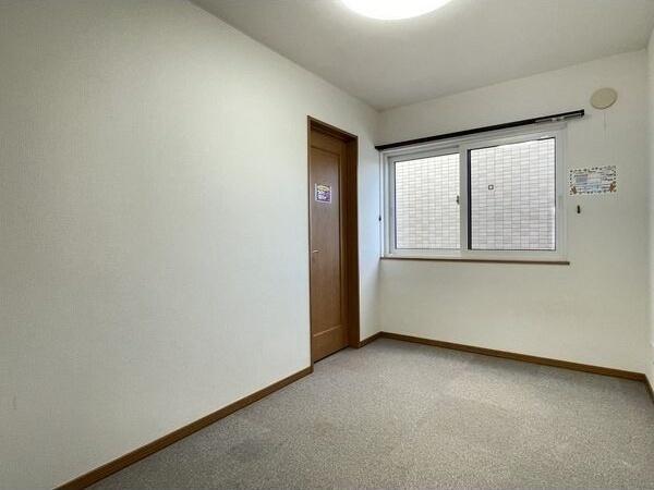 札幌市白石区北郷三条７丁目のアパート