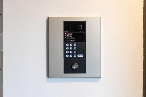 札幌市東区本町一条１丁目のマンション