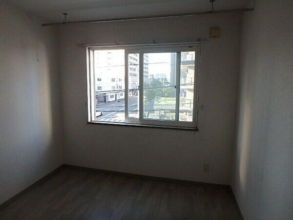 札幌市北区北十二条西２丁目のアパート