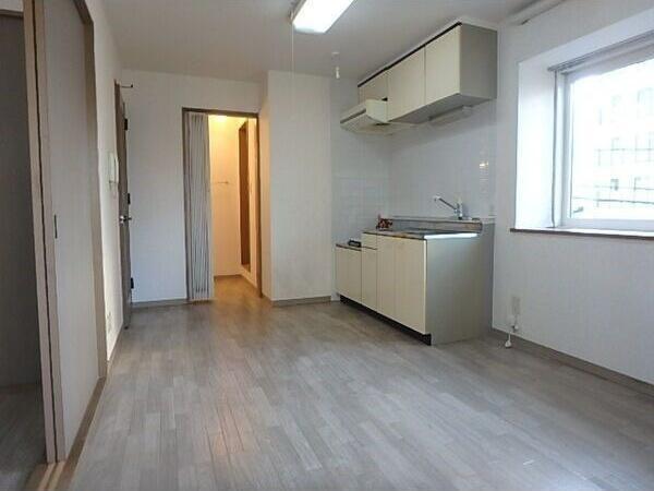 札幌市北区北十二条西２丁目のアパート