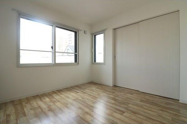 札幌市中央区南七条西１２丁目のマンション