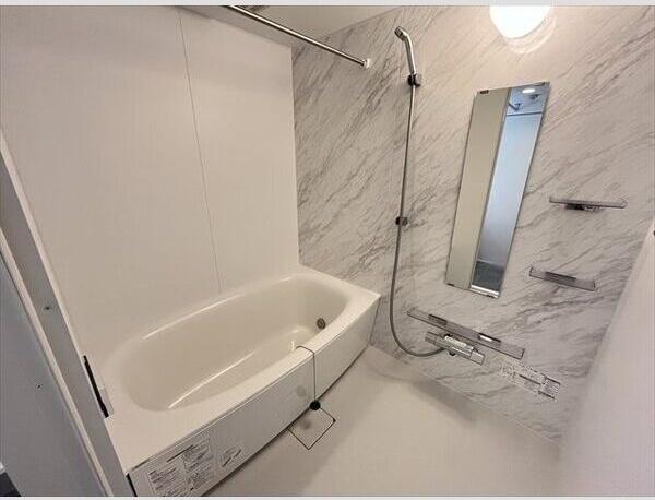 札幌市中央区北二条西２３丁目のマンション