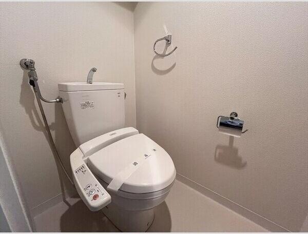 札幌市中央区南四条西１３丁目のマンション