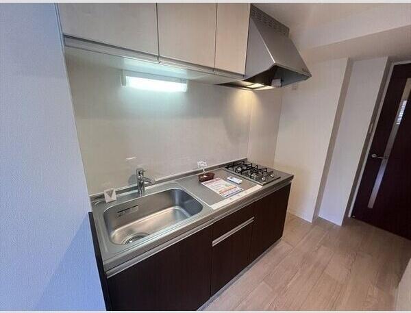 札幌市中央区南四条西１３丁目のマンション