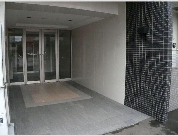 札幌市中央区南四条西１３丁目のマンション