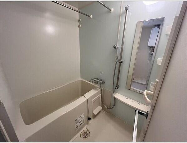 札幌市中央区南四条西１３丁目のマンション