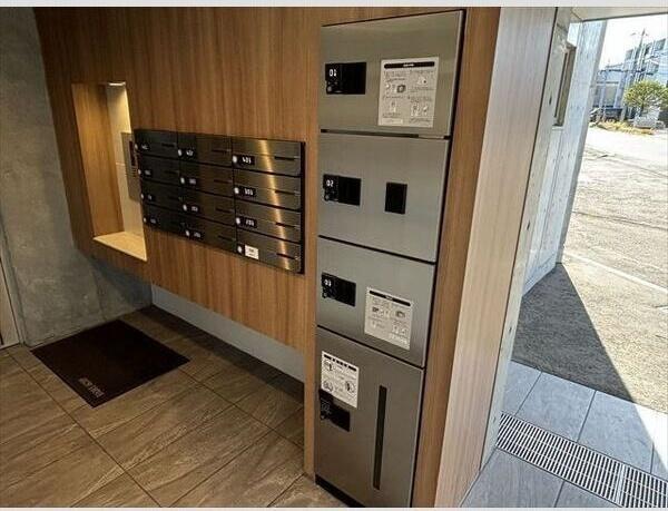 札幌市東区北十九条東１８丁目のマンション