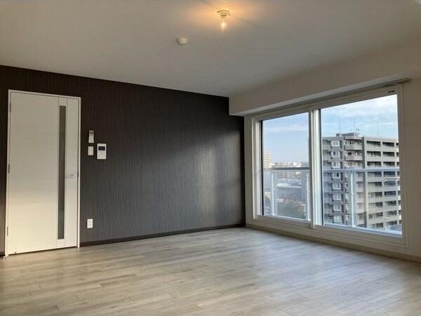 札幌市中央区南三条西２３丁目のマンション