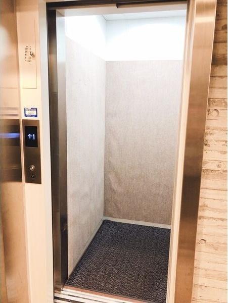 札幌市中央区南三条西２３丁目のマンション