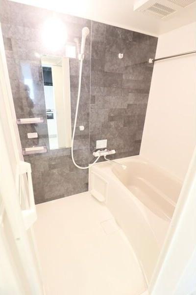 札幌市中央区北四条西１３丁目のマンション