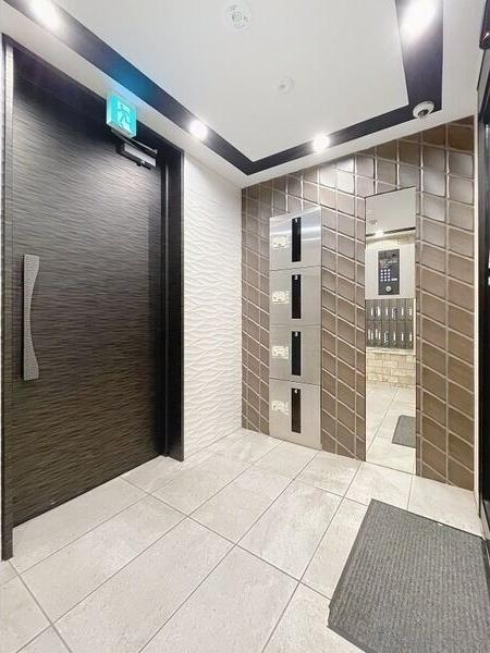 札幌市中央区北四条西１３丁目のマンション