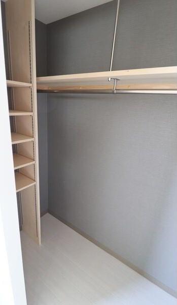 札幌市中央区北四条西１３丁目のマンション