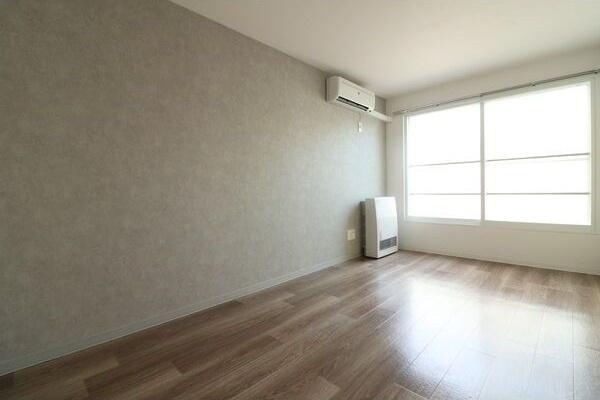 札幌市中央区北九条西２１丁目のマンション