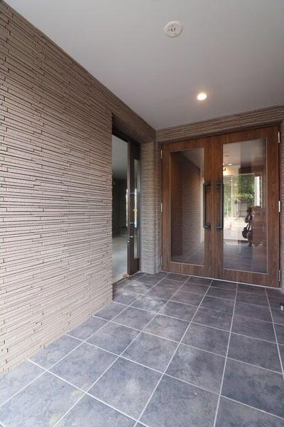 札幌市中央区北九条西２１丁目のマンション