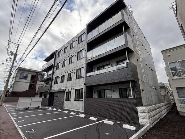 札幌市豊平区月寒西二条6丁目のマンション