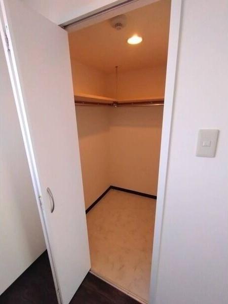 札幌市東区北十八条東１３丁目のマンション