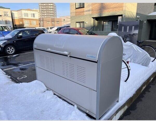 札幌市東区北十七条東１８丁目のマンション