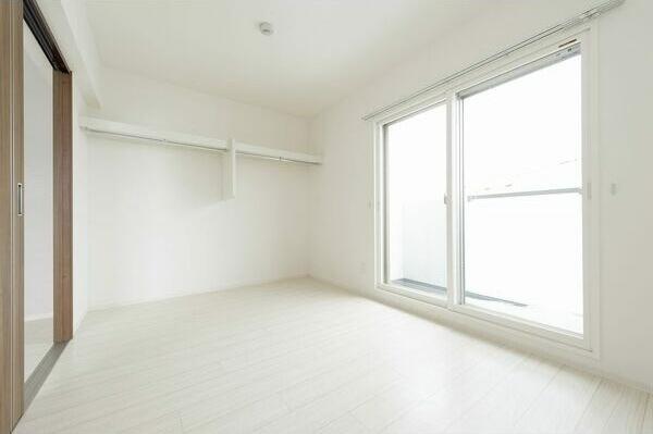 札幌市東区北十七条東１４丁目のマンション