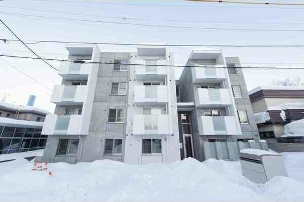 札幌市東区北十七条東１４丁目のマンション
