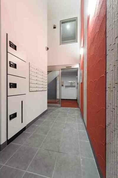 札幌市東区北十七条東１４丁目のマンション