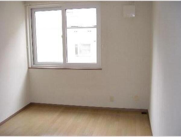 札幌市中央区南九条西６丁目のアパート