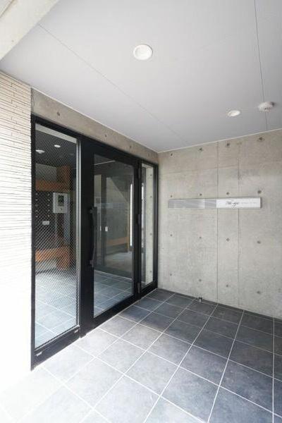 札幌市中央区南七条西１２丁目のマンション