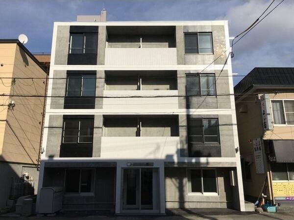 メニーズコート東屯田通