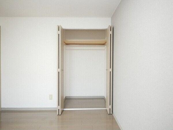 札幌市中央区南六条西２３丁目のマンション