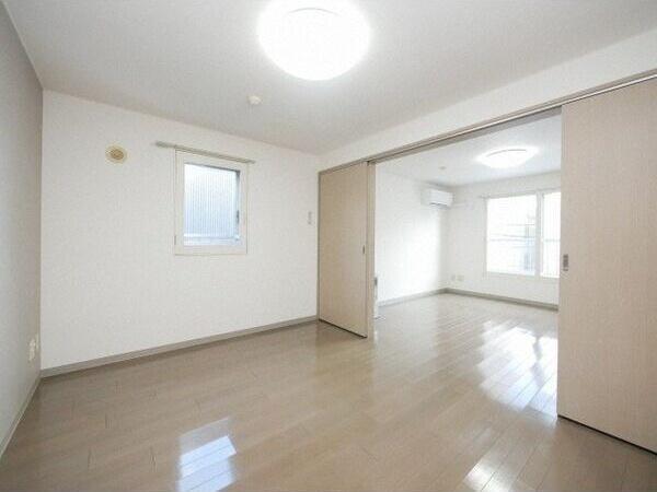 札幌市中央区南六条西２３丁目のマンション