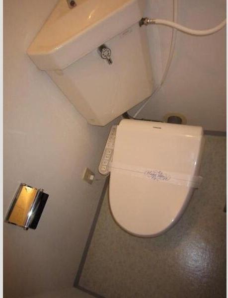 札幌市白石区栄通８丁目のアパート