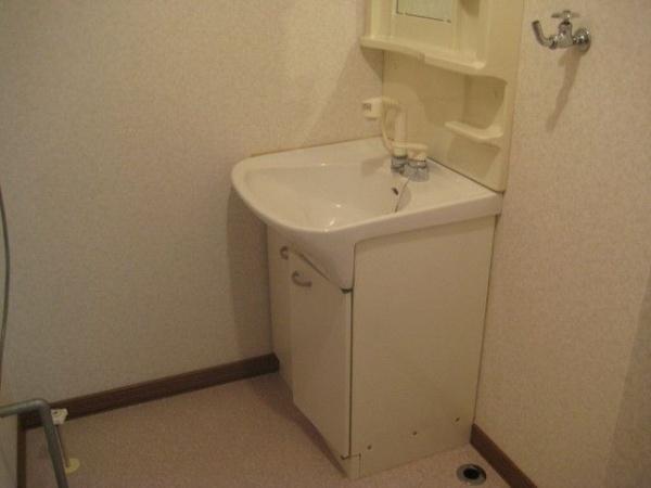 札幌市西区発寒九条１０丁目のアパート