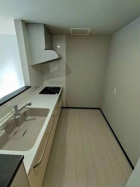 札幌市西区山の手二条１２丁目のアパート