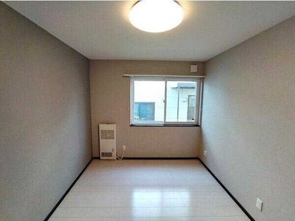 札幌市西区山の手二条１２丁目のアパート