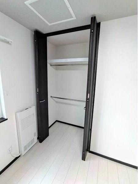 札幌市西区山の手二条１２丁目のアパート