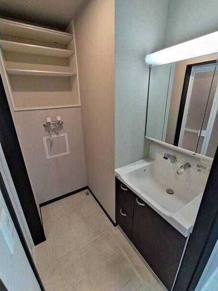 札幌市西区山の手二条１２丁目のアパート