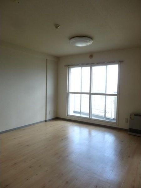 札幌市西区西町南１２丁目のマンション