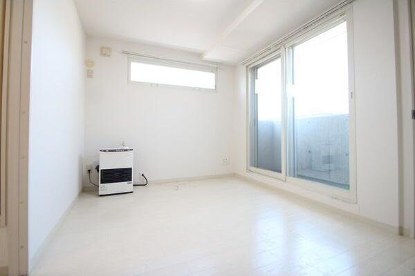 札幌市東区北二十五条東１６丁目のマンション