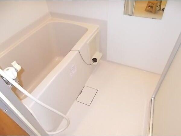 札幌市東区北二十三条東１丁目のアパート