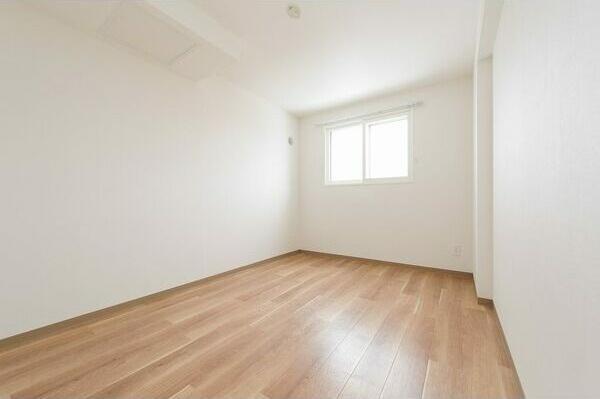 札幌市東区北四十二条東１３丁目のマンション