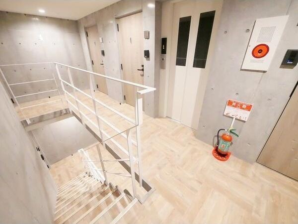 札幌市中央区南五条西１２丁目のマンション