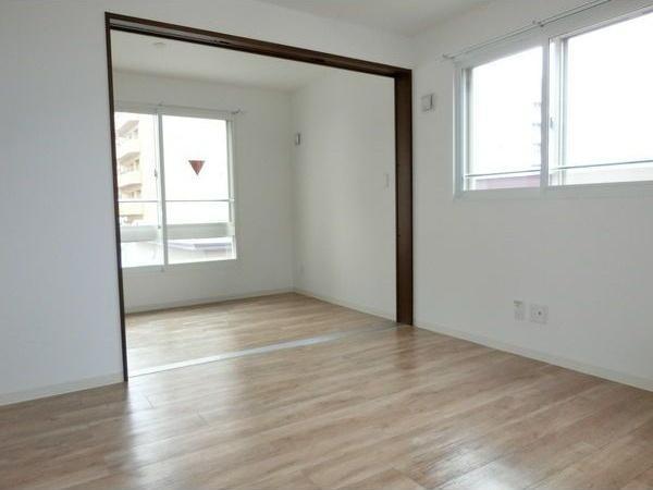 札幌市中央区南十一条西８丁目のマンション