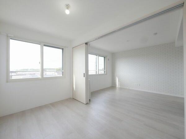 札幌市厚別区大谷地西５丁目のマンション