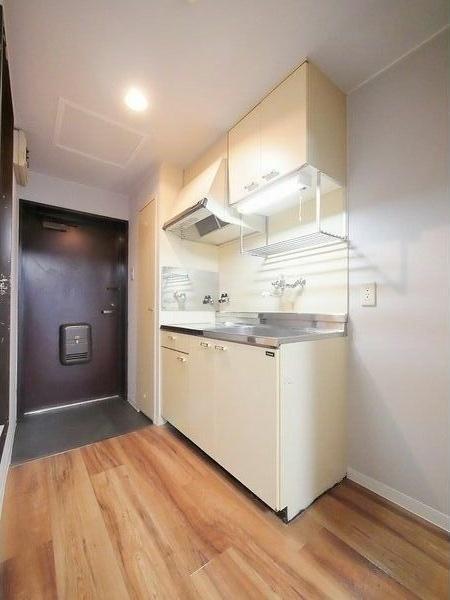 札幌市中央区北六条西１８丁目のマンション