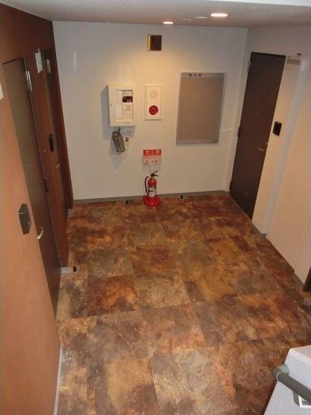 札幌市豊平区豊平三条１０丁目のマンション