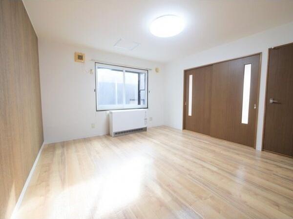 札幌市白石区南郷通２１丁目南のマンション